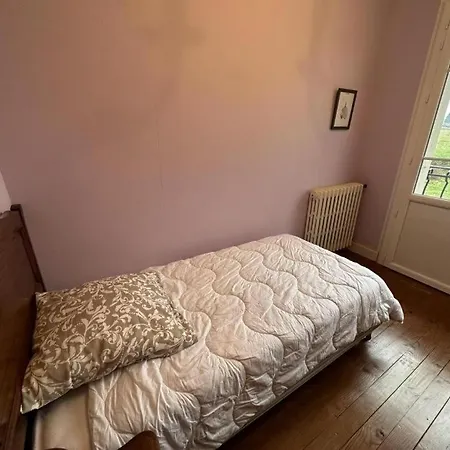 بيت للعطل A Nouste